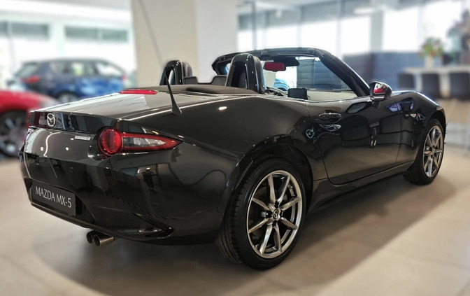 Mazda MX-5 cena 154700 przebieg: 5, rok produkcji 2023 z Michałowo małe 16